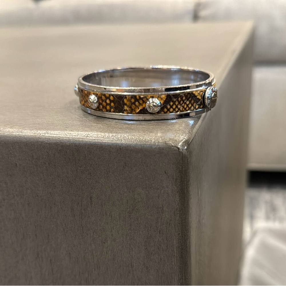 NWOT Snakeskin print studded henri bendel bracelet